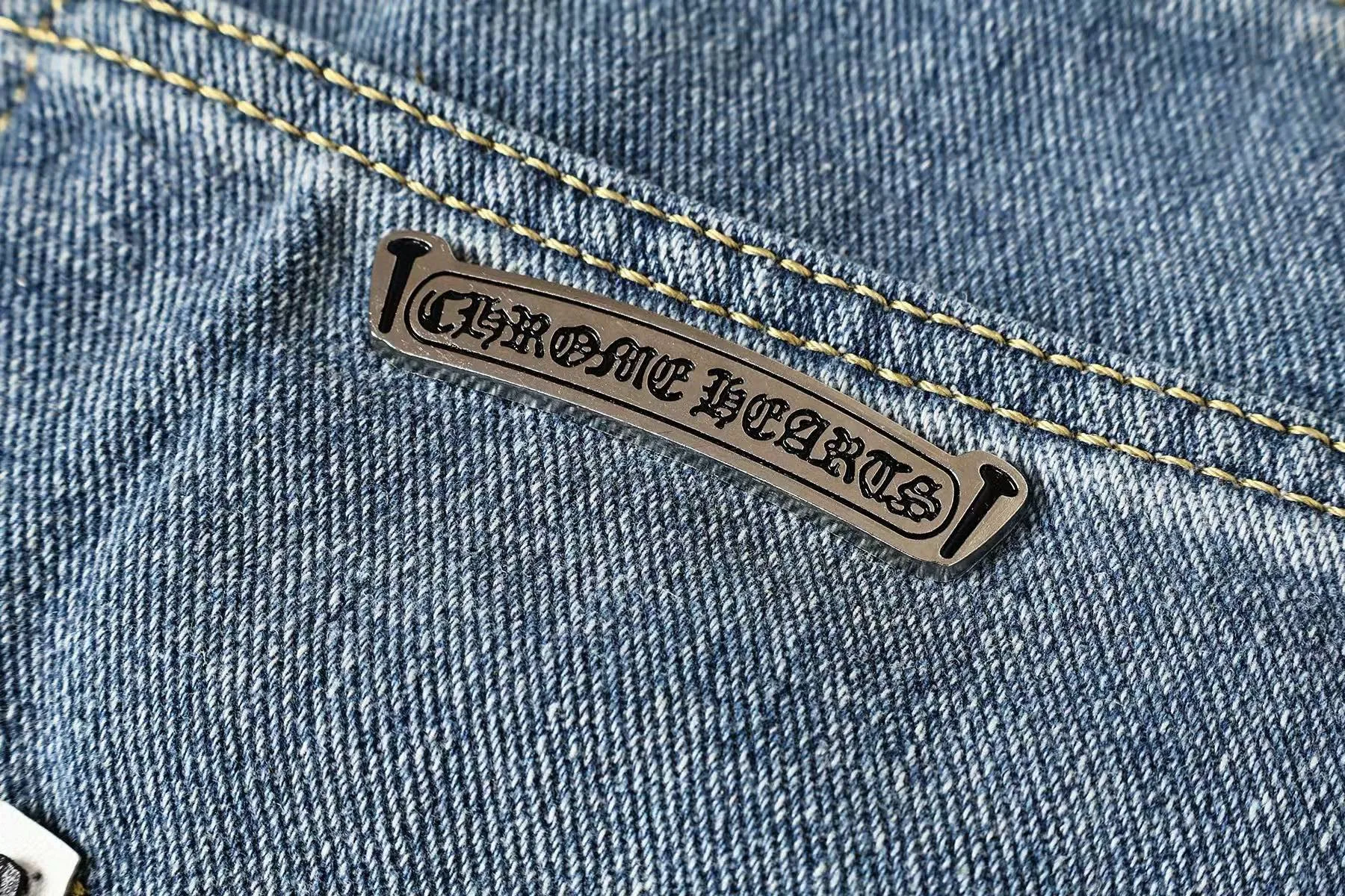 P270 Chrome Hearts/Chrome Hearts Classic Color Leather Cross Washed Color Fabric Unisex Denim Trousers Color: Picture Color Code Number: 28-36